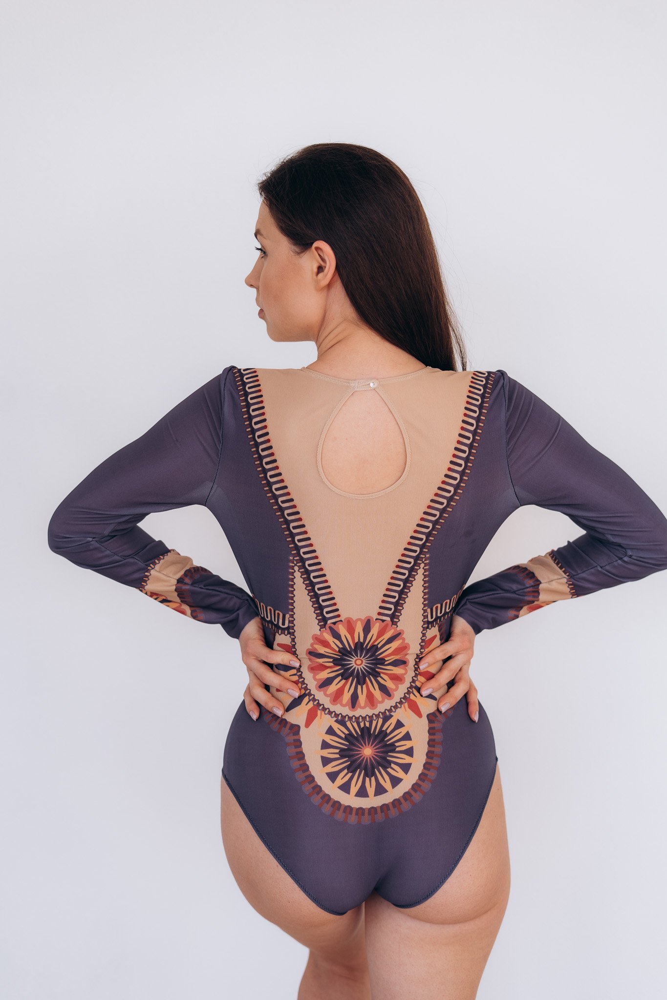 One-piece suimsuit One-piece suimsuit