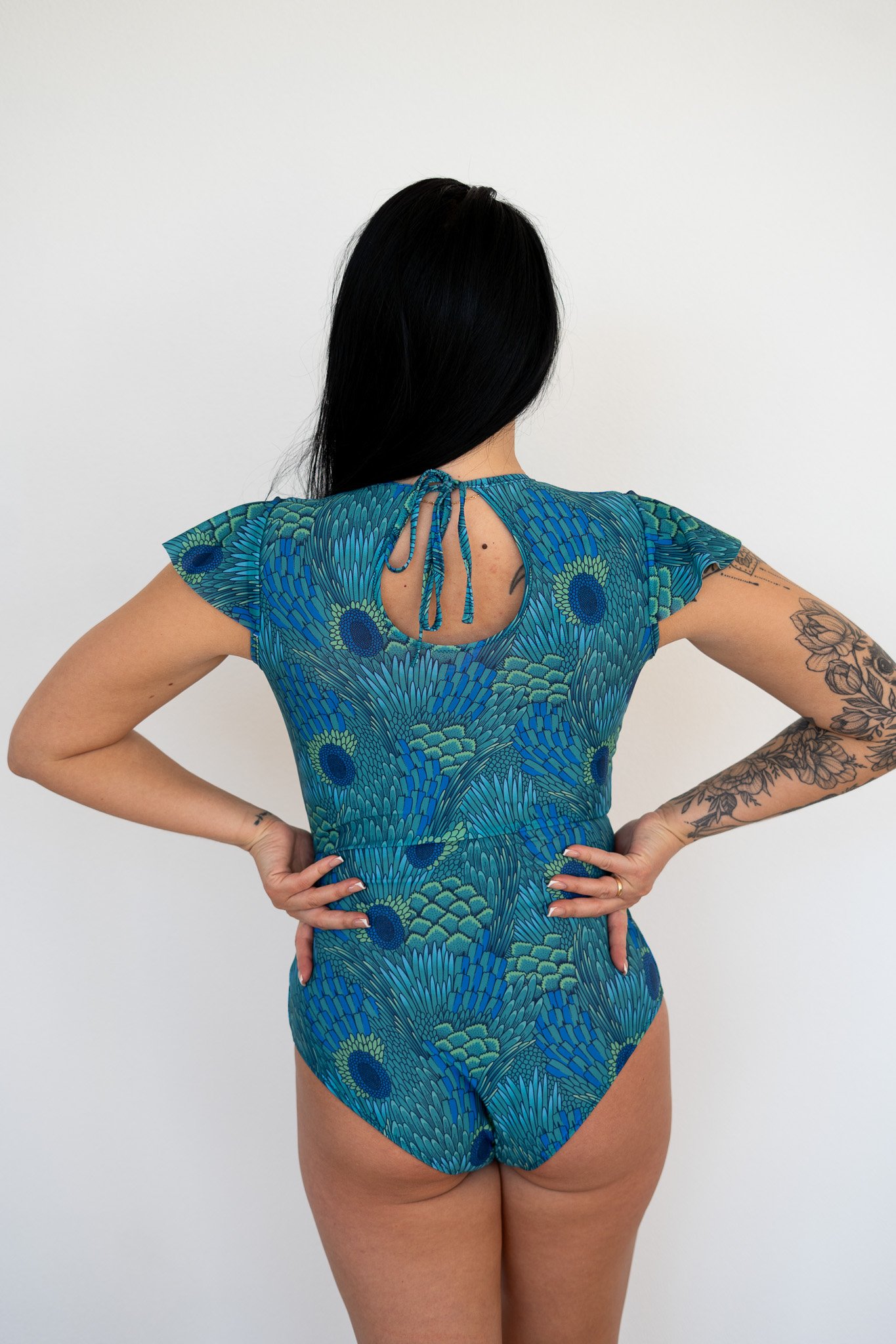 short sleeve one piece swimsuit z12 short sleeve one piece swimsuit z12